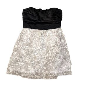 Love Tease Strapless Dress Black White Floral